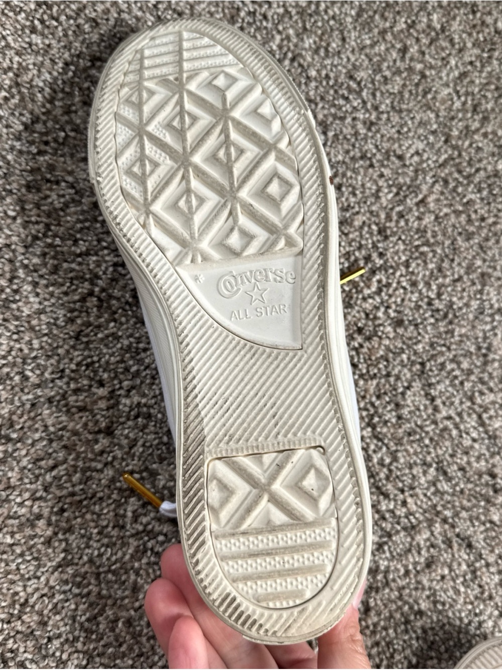 Converse All Star Women’s 9.5 Men’s 7.5 Leather White Gold Accents euc Sneakers - Picture 8 of 8